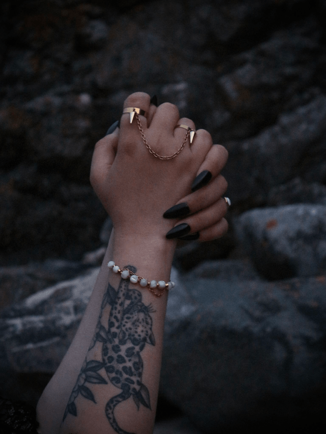 Shellbound Bracelet