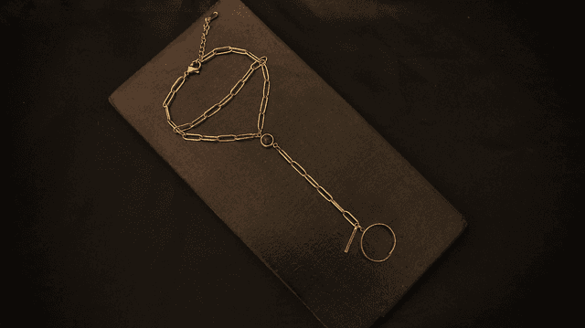 Tether Hand Jewel